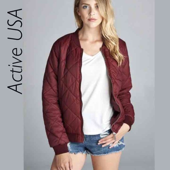NWT burgundy quilted bomber jacket size S - Picture 5 of 5